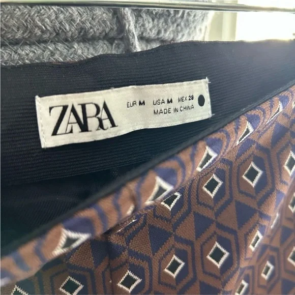 Zara flared Patterned Pants - Picture 12 of 15